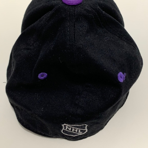 CCM LA Kings infant hat not adjustable, 6”diameter - Picture 3 of 7